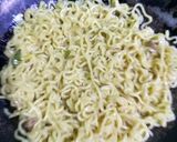 Foto langkah ke 4 dari resep Omelete mie.