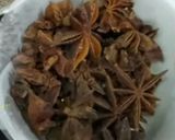 A picture of step 2 of Garam masala (with aniseed).