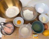 Foto del paso 1 de la receta: Pan para hamburguesa sin lactosa 🍔