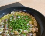 Foto del paso 4 de la receta: Coquinas al estilo de Huelva