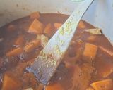 Une image de l'étape 2 de Mijoté de poulet aux patates douces.