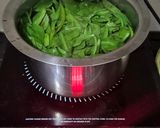 A picture of step 1 of Restaurant-Style Lehsuni Palak.