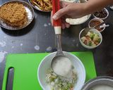 A picture of step 5 of Khau Suey.