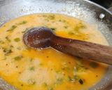 A picture of step 3 of South Indian upma.