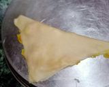 A picture of step 3 of Baked Aalu patties.