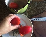Foto del paso 1 de la receta: Tartar de ricota, tomate y palta
