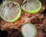 Foto del paso 4 de la receta: Pollo entero en salsa en air fryer