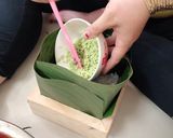 A picture of step 3 of Five-Color Bánh Chưng (Kim, Mộc, Thủy, Hỏa, Thổ).