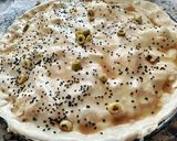 صورة لخطوة 1 من وصفة مملحات بحجم عائلي بعجينة سحرية وتحمرلك وجهك 🧀