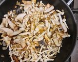 A picture of step 4 of Mushroom risotto.