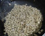 Foto langkah ke 2 dari resep Kacang Goreng Bawang.
