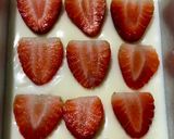 Foto langkah ke 8 dari resep Puding Cake Strawberry.