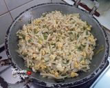 Foto langkah ke 5 dari resep Lumpia Rebung Telur.