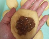Foto langkah ke 4 dari resep Roti goreng empuk.