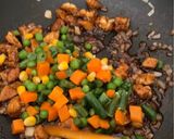 صورة لخطوة 4 من وصفة رز مقلي بالدجاج