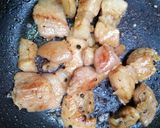 รูปขั้นตอนการทำที่ 2 ของ หมูพริกไทยดำ