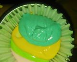 Foto langkah ke 4 dari resep Roti kukus pelangi.