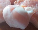 Foto langkah ke 1 dari resep Nugget ayam wortel keju.