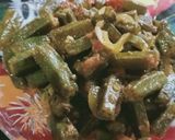 A picture of step 3 of Do piyaza bhindi.