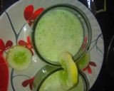 A picture of step 1 of Cucumber Lassi.