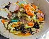 Foto langkah ke 4 dari resep Cap Jay Goreng.