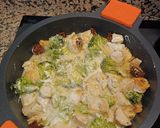 Foto del paso 4 de la receta: Gratín de pollo y brócoli