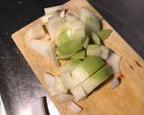 Une image de l'étape 6 de Bœuf sauté ail, oignon et herbes aromatiques du jardin.