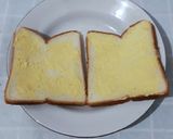 Foto langkah ke 2 dari resep 17. Roti Panggang Manis Gurih.