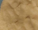 Foto langkah ke 3 dari resep Butter cookies sederhana.