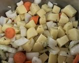 Foto del paso 2 de la receta: Guisadito de mar