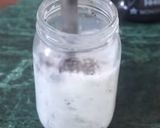 A picture of step 1 of Chia seed fruits pudding.
