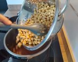Foto del paso 3 de la receta: Guiso de garbanzos marineros