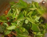 A picture of step 4 of Gongura Chicken.