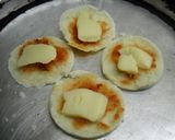 Foto del paso 5 de la receta: Mini pizzitas para niños con pan Pita