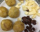Foto langkah ke 4 dari resep Bola bola pisang keju.