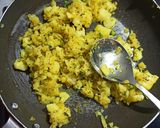 A picture of step 3 of Vada pav.