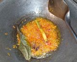 Foto langkah ke 4 dari resep Lele santan pedas.