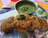 A picture of step 5 of Makhana Aloo crispy Tikki.