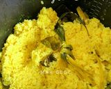 Foto langkah ke 9 dari resep Nasi Kuning Rice Cooker a. k. a (Tumpeng Mini).