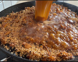 Foto del paso 4 de la receta: Arroz negro con sepia y navajas