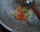 Foto langkah ke 2 dari resep Ayam Suwir ala ala.