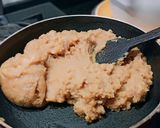 मुग डाळ हलवा (moong dal halwa recipe in marathi) रेसिपी स्टेप 4 फोटो 