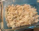 A picture of step 2 of Tonkatsu (pork cutlet).