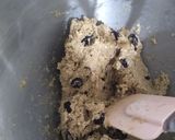 Foto del paso 6 de la receta: Galletas de Avena pasas y chispa de chocolate🤪😋