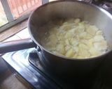 A picture of step 3 of Apple juice for a child with celebral palsy #charity recipe.