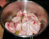 Foto del paso 1 de la receta: Guisado de pollo con calabacín