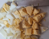 Foto del paso 3 de la receta: Pizza saludable con masa de ricota 🍕 alta en proteínas y grasas saludables ❤ low carb🍕 sin gluten
