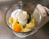 A picture of step 2 of Muscat Tart.