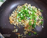 सोया व्हेजि मोमोस (soya veg momos recipe in marathi) रेसिपी स्टेप 3 फोटो 