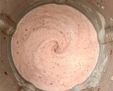 Φωτογραφία βήματος 3 της συνταγής Παγωτό semifreddo φράουλα - μπανάνα με κονιάκ & μέλι 🍓🍌🥃🍯♥️